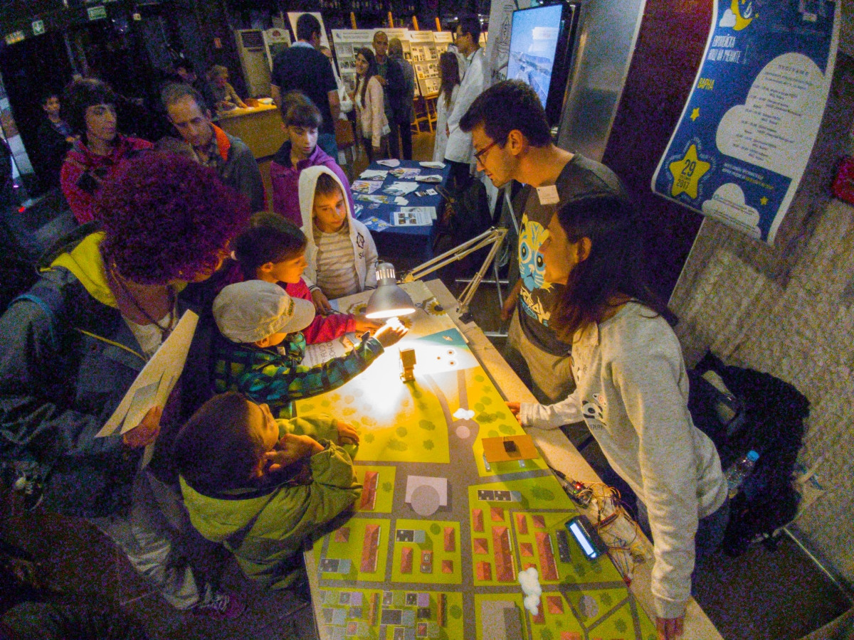 Kashalot kiosk during night of museums